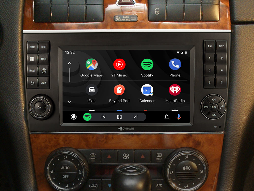 [CLEARANCE] Dynavin 8 D8-CLK Plus Radio Navigation System for Mercedes CLK 2005-2009 w/Standard Audio